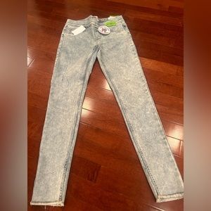 NWT Justice Jean Legging